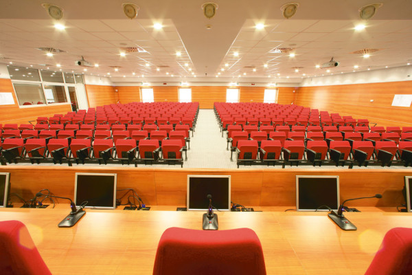 <span class="notranslate">COLLEGIO ARCIVESCOVILE-TN-ITALY</span>