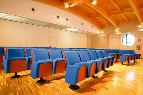 <span class="notranslate">TEATRO SAN GIOVANNI-UD-ITALY</span>